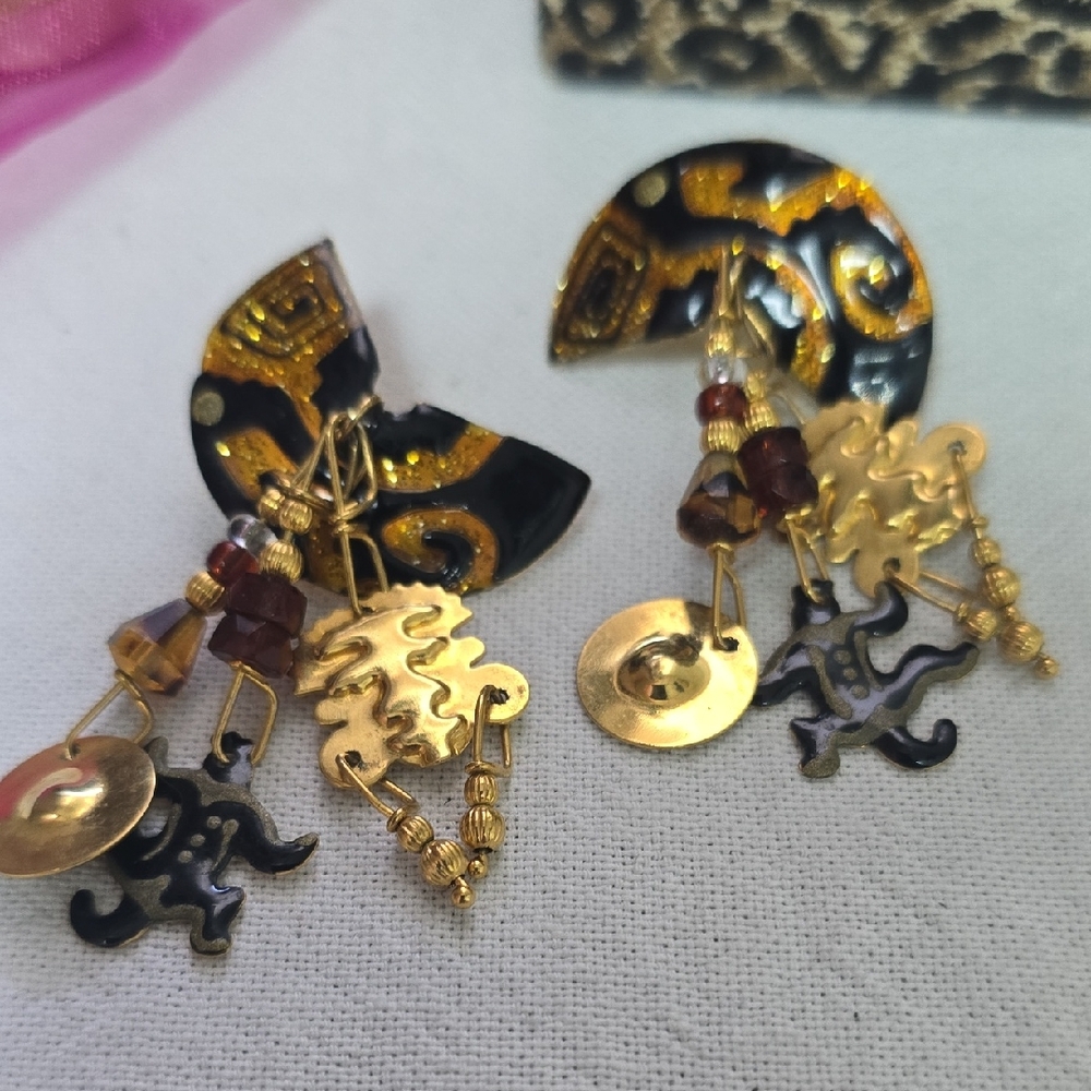 Lunch At The Ritz  Earrings Signed Lizard Maya Mexican